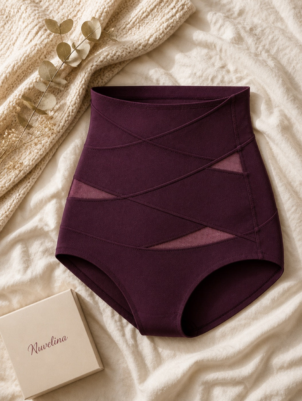 The brief with its Nuvelina gift box